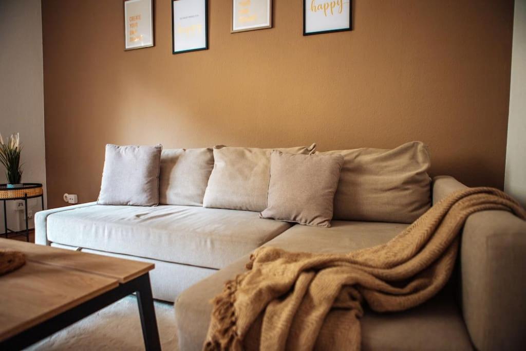 Central-Living Brown - Wifi - Netflix - 5 Pers Essen Exterior photo